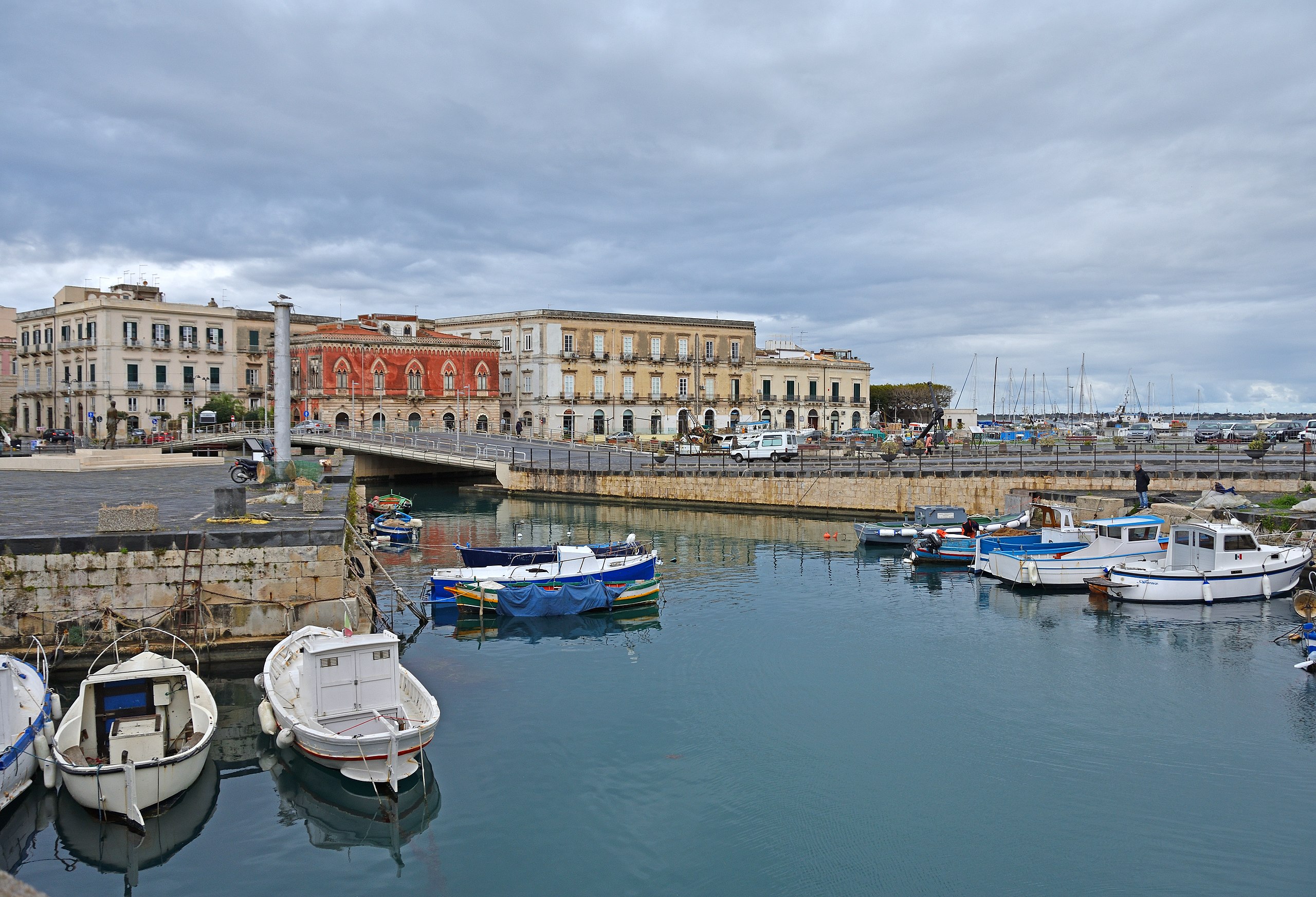 Darsena Canal, Syracuse